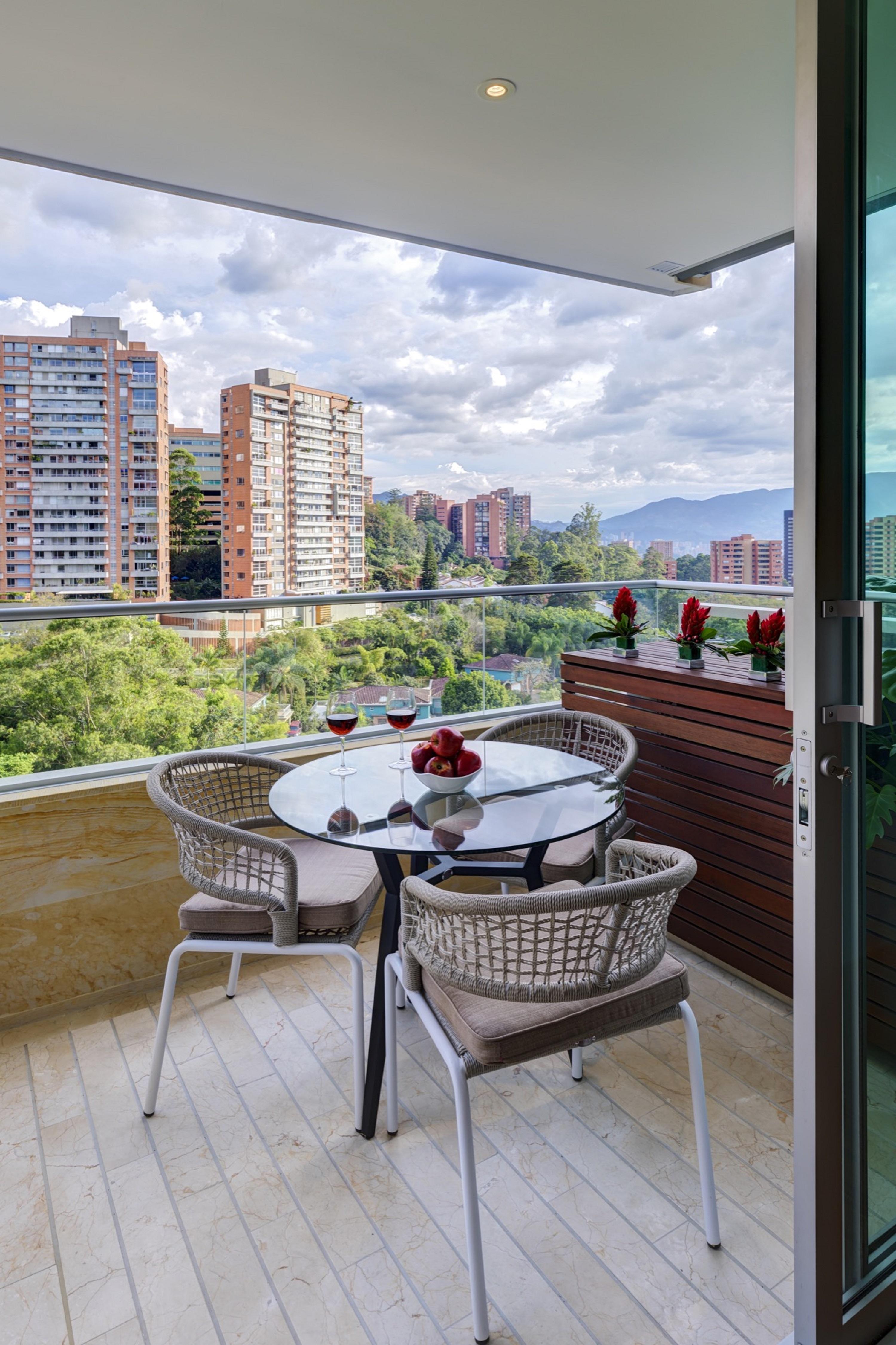 Estelar La Torre Suites Medellin Exterior photo